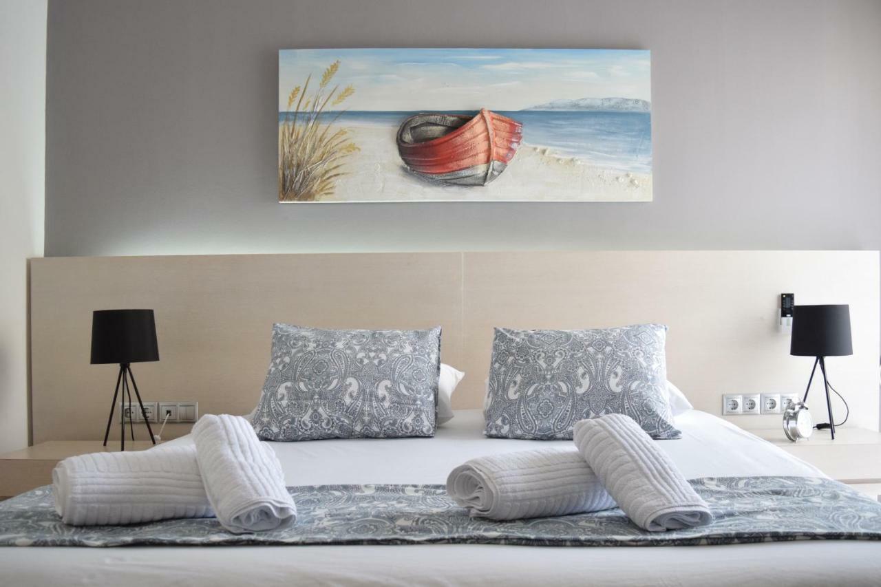 Poseidon By Heloni Apartments Pire Dış mekan fotoğraf